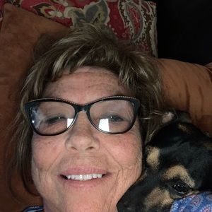 Meet your Posher, Lesa